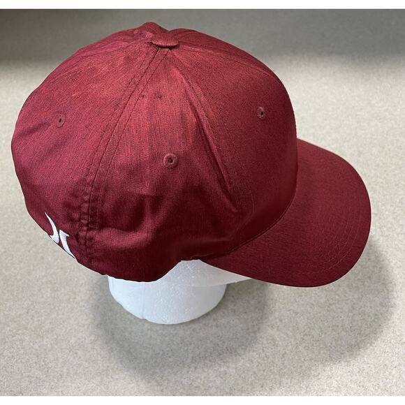 Hurley FlexFit Red Baseball Cap/Hat One Size Flexible Casual Wear - Picture 4 of 7